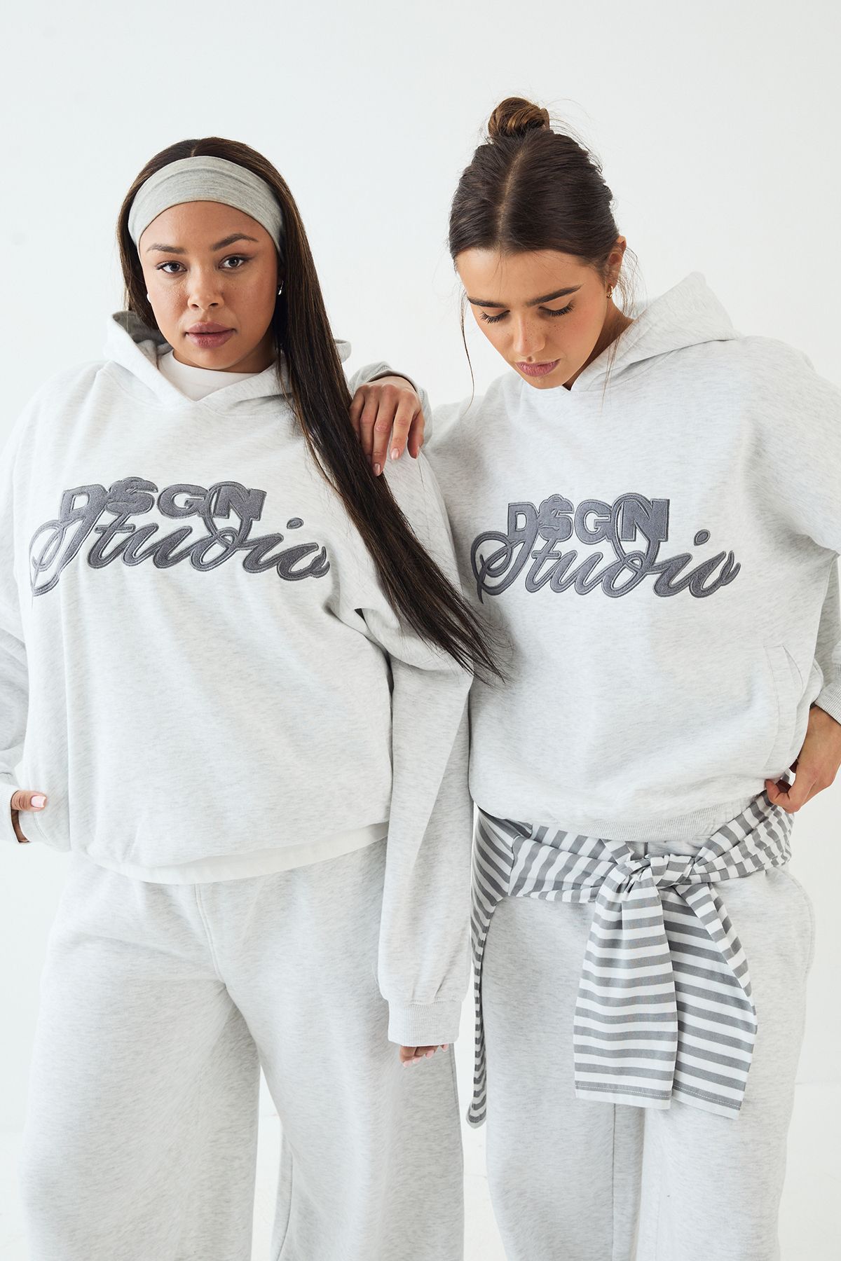 DSGN Studio DSGN Studio Towelling Applique Oversized Hoodie Ash Grey