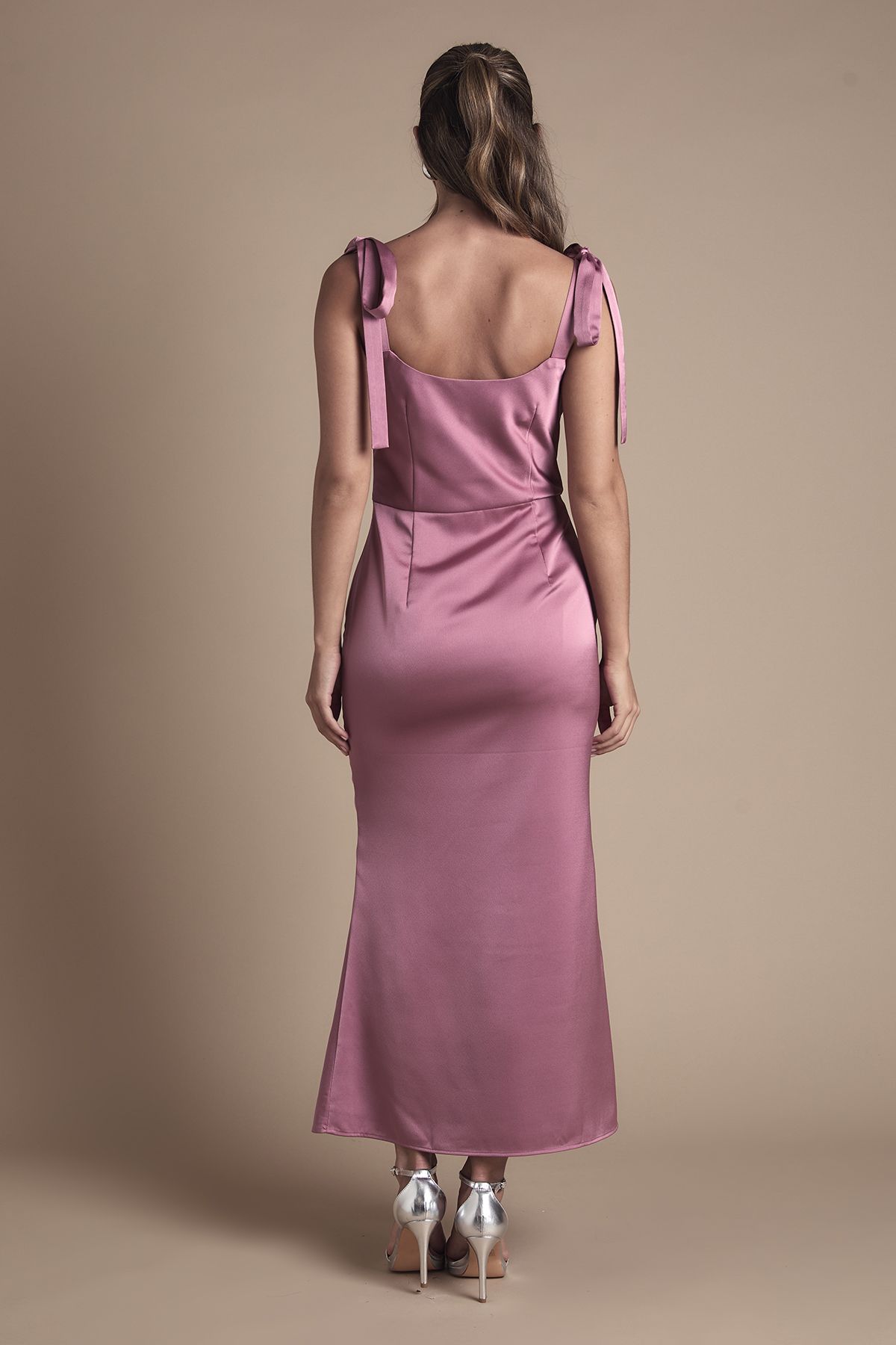 Oasis Satin Tie Shoulder Cowl Front Midi Bridesmaid Dress Dark Mauve image 4