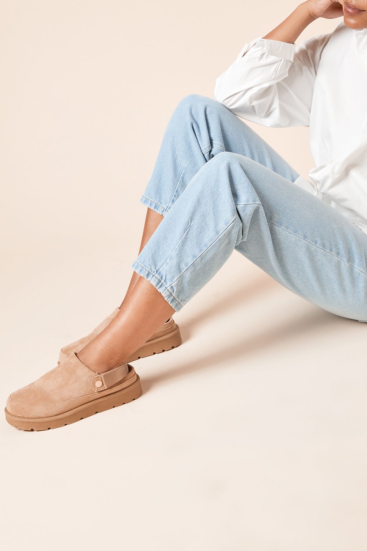 Dorothy Perkins Zinnia Faux Suede & Sheepskin Slingback Closed Toe Cosy Mules Beige image 2