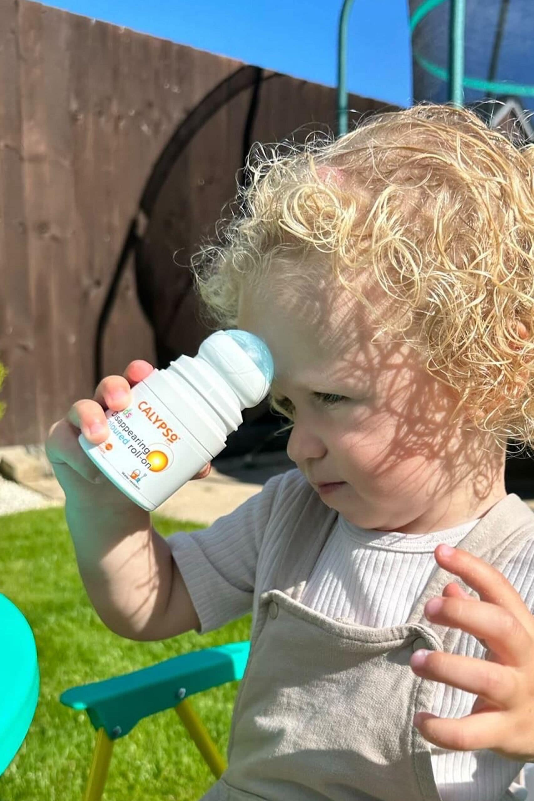 Calypso Kids Disappearing Coloured Roll-On SPF50 image 5