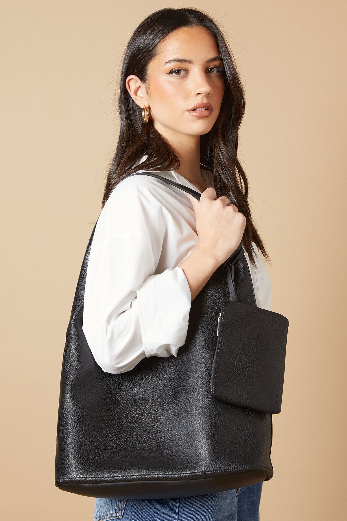 Oasis Jenna Faux Leather Slouch Bag With Pouch And Coin Purse Black image 3