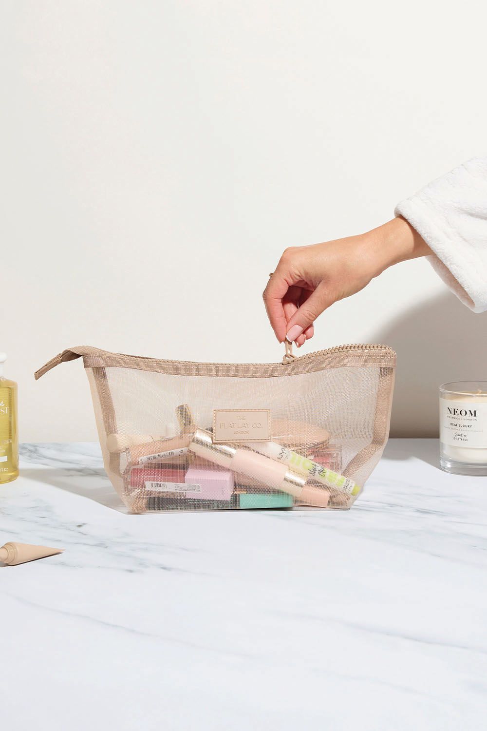 The Flat Lay Co Mesh Essential Makeup Pouch - Taupe Multi image 5