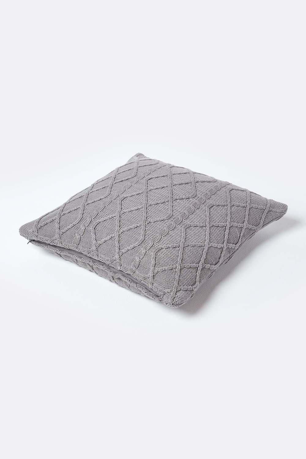 Homescapes Diamond Cable Knit Cushion Cover image 3