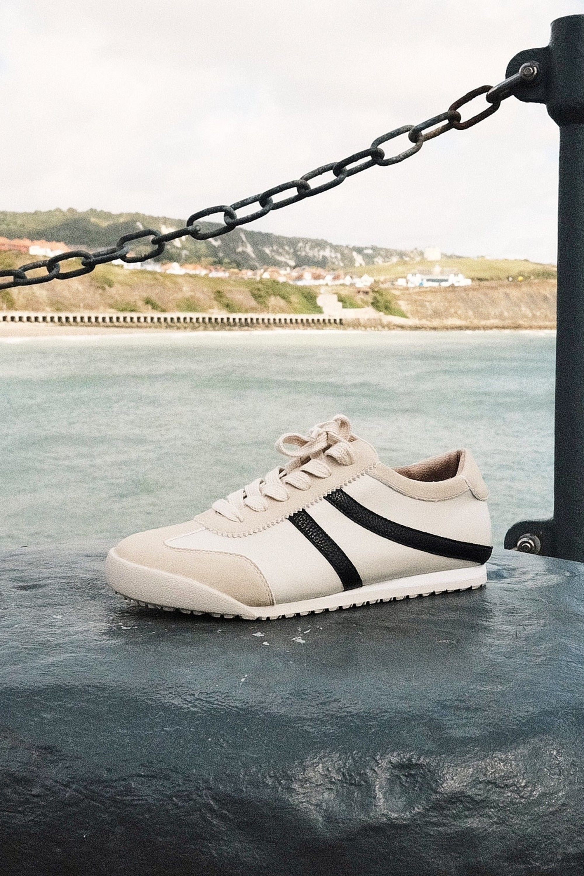 Linzi Strike Beige Retro Style Trainers image 2