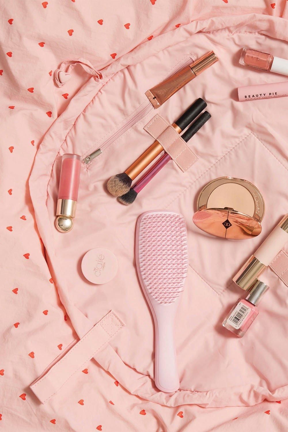 The Flat Lay Co Drawstring Makeup Bag in Sweet Pink Hearts Parachute Multi image 7