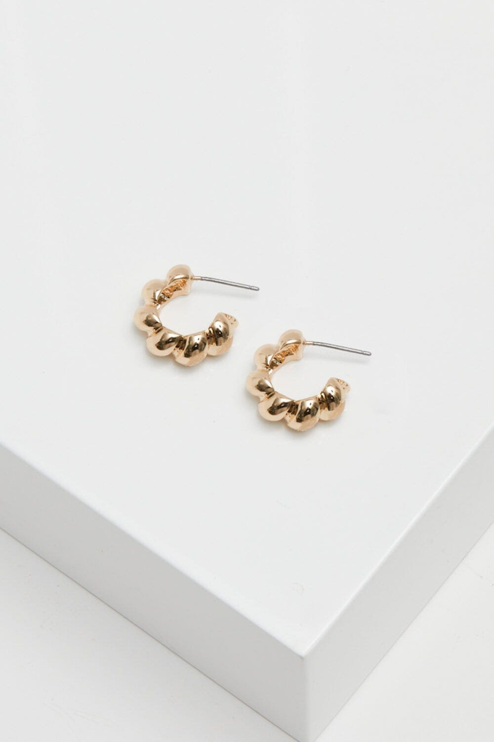 Inicio Gold Plated Twisted Polished Hoops - Gift Pouch image 3