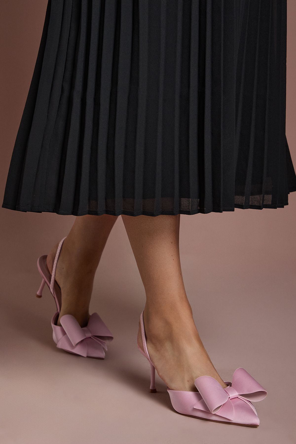 Coast Lola Satin Bow Detail Medium Stiletto Heel Sling Back Court Shoes Blush image 3