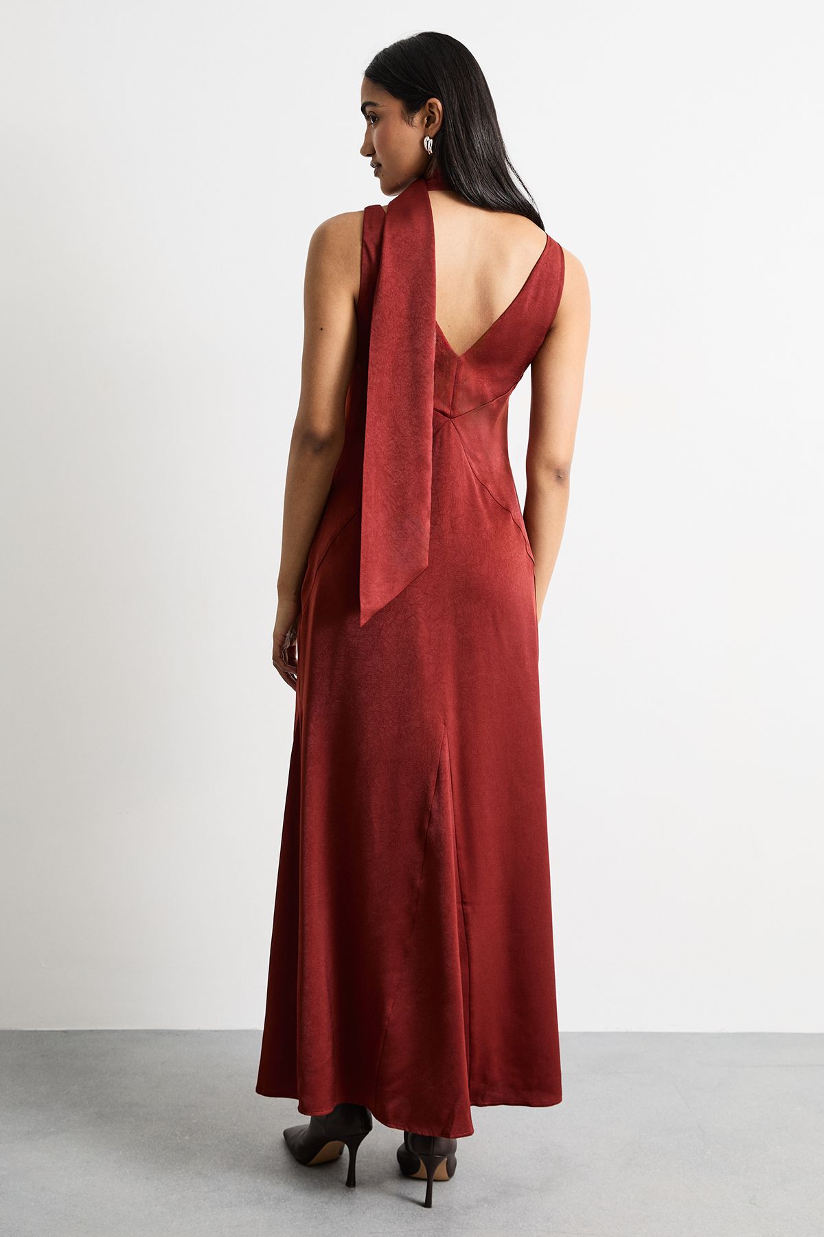Warehouse Plain Scarf Detail Tie Neck Maxi Dress Rust image 3
