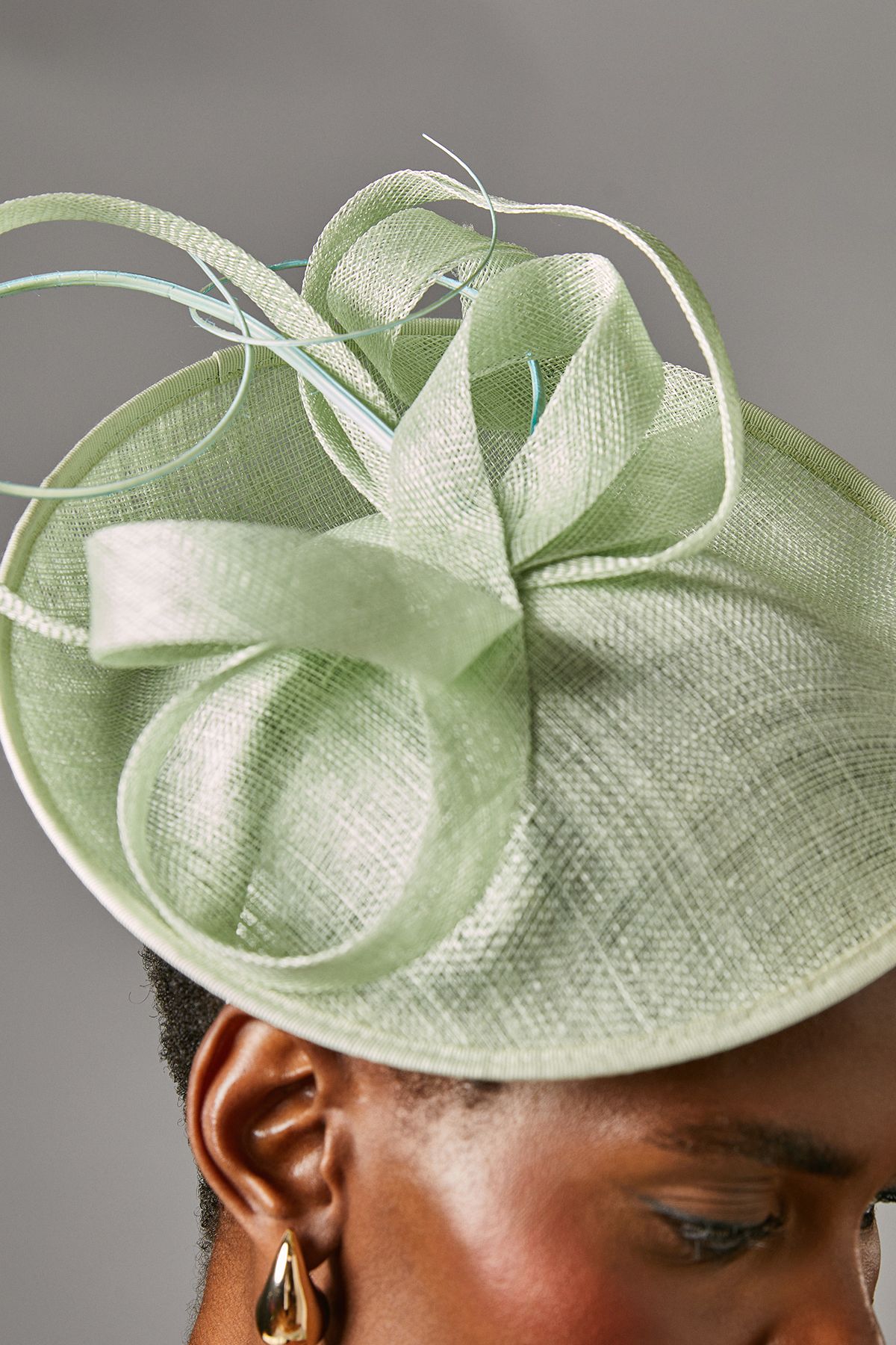 Coast Side Facing Structured Fascinator Sage image 3