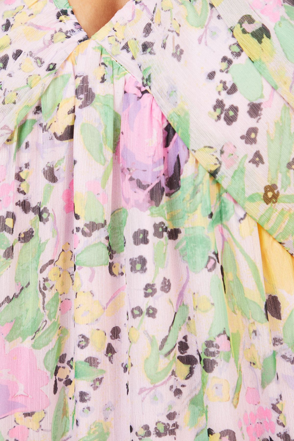 Warehouse Chiffon Batwing Midi Dress Floral image 5