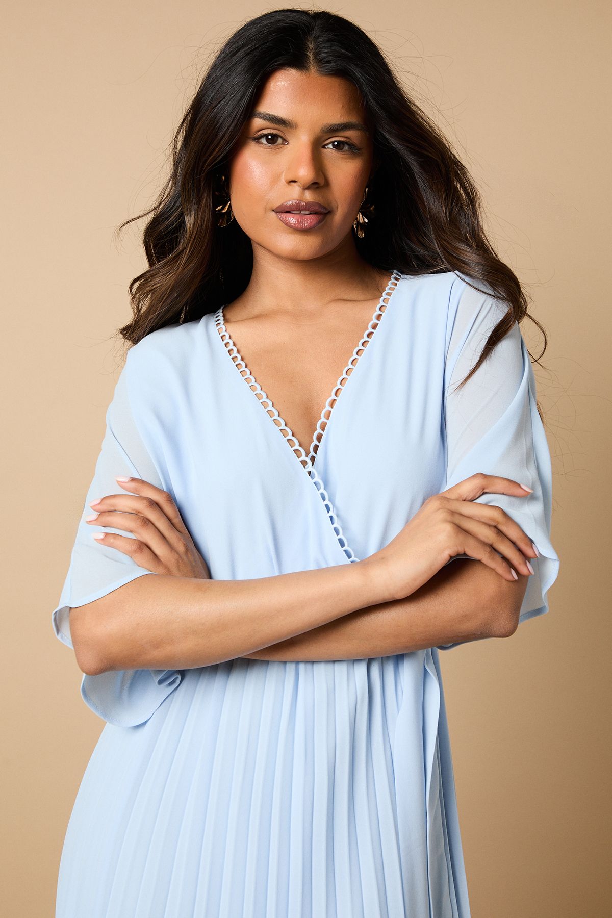 Oasis Petite Occasion Kimono Sleeve Pleated Midi Dress Cornflower Blue image 4