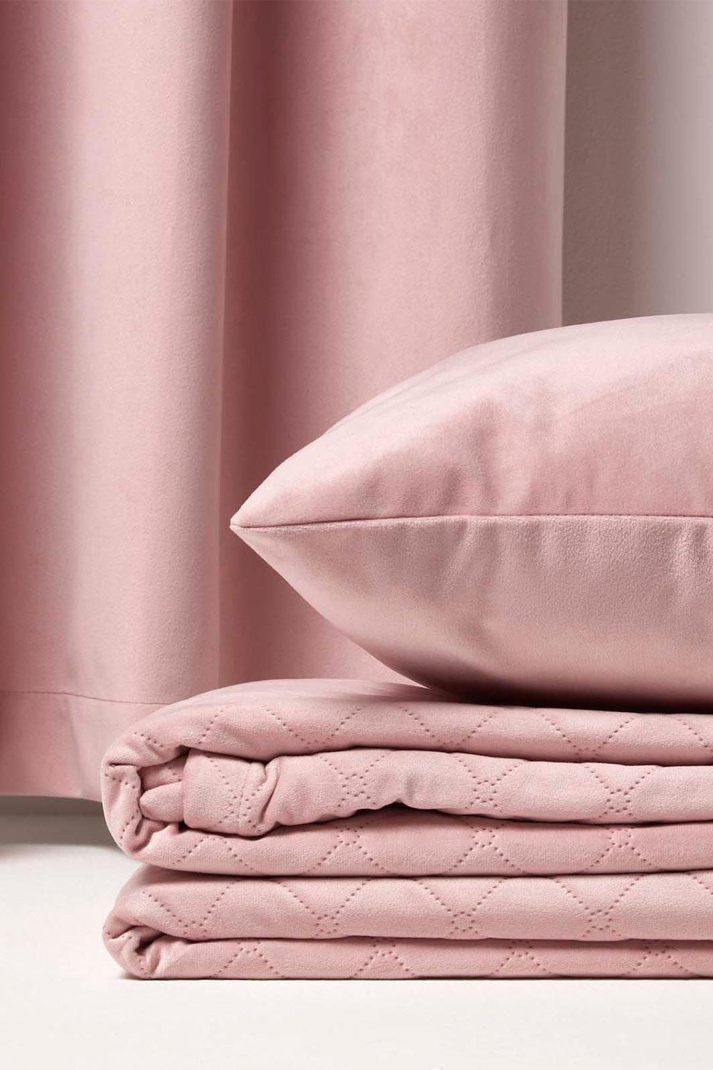 Homescapes Diamond Quilted Velvet Throw image 6