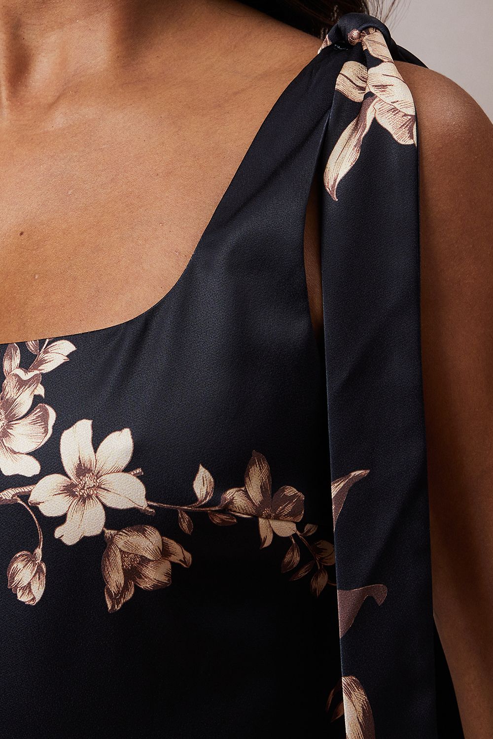 Oasis Floral Satin Tie Shoulder Maxi Dress Black image 5