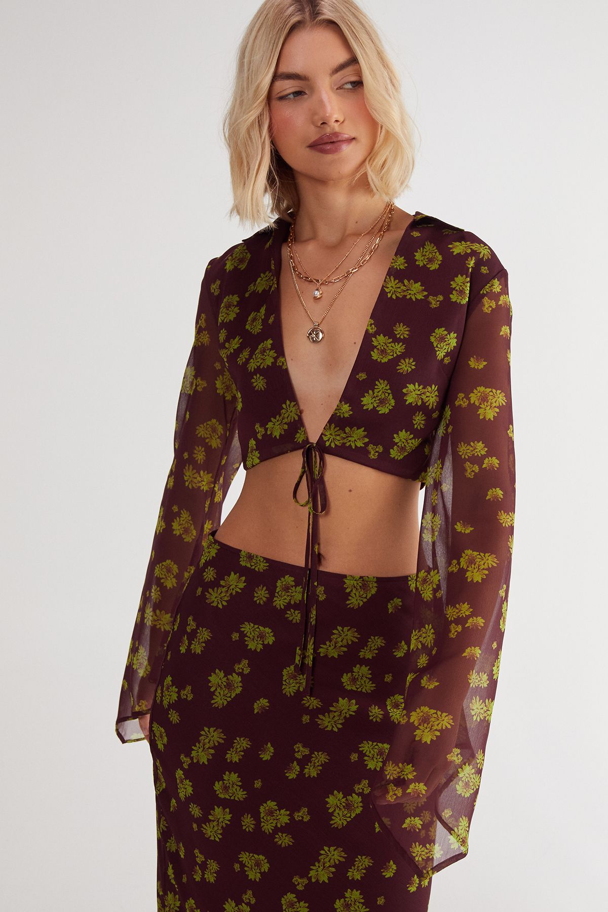 NastyGal Ditsy Crinkle Chiffon Tie Front Fluted Sleeve Crop Top Chocolate image 3