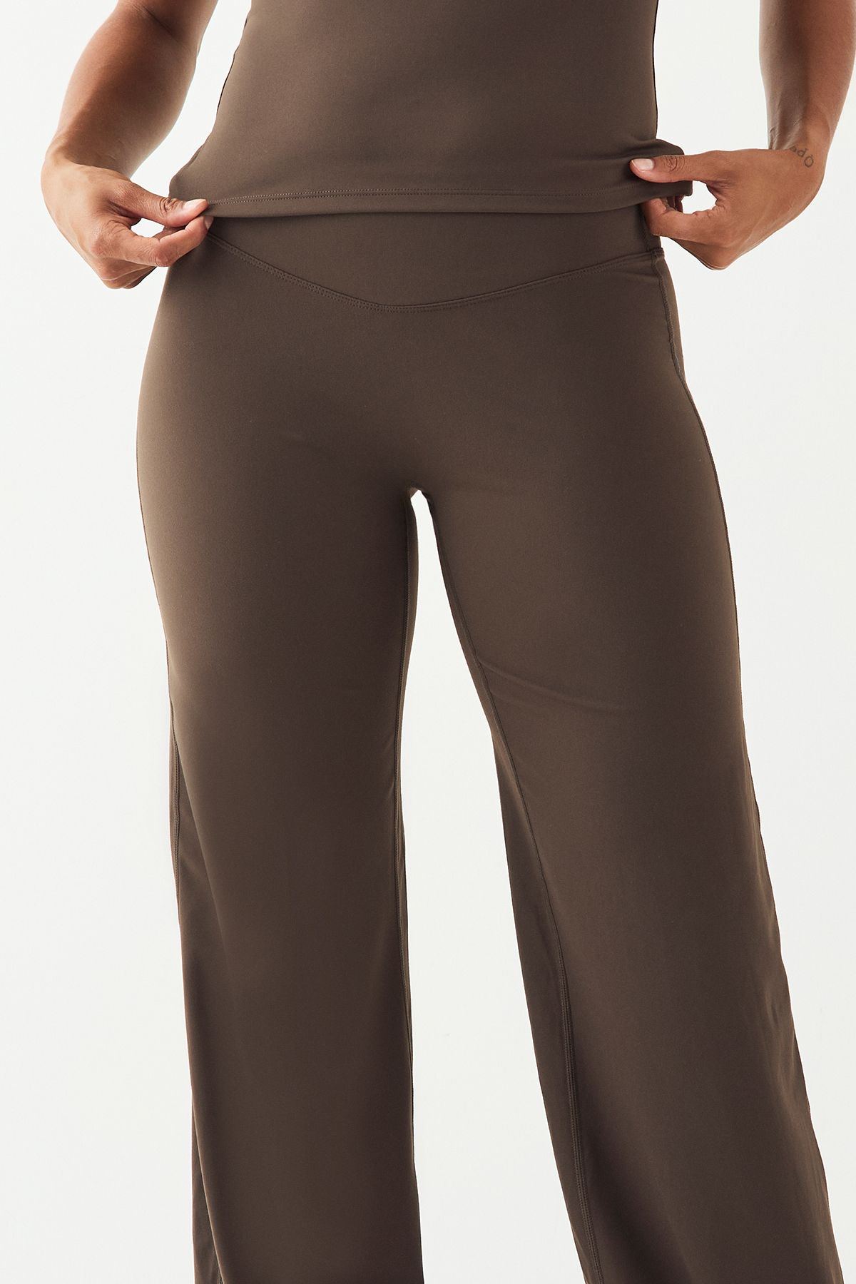 DSGN Studio DSGN Studio Ultra Sculpt Straight Leg Trouser Espresso image 4
