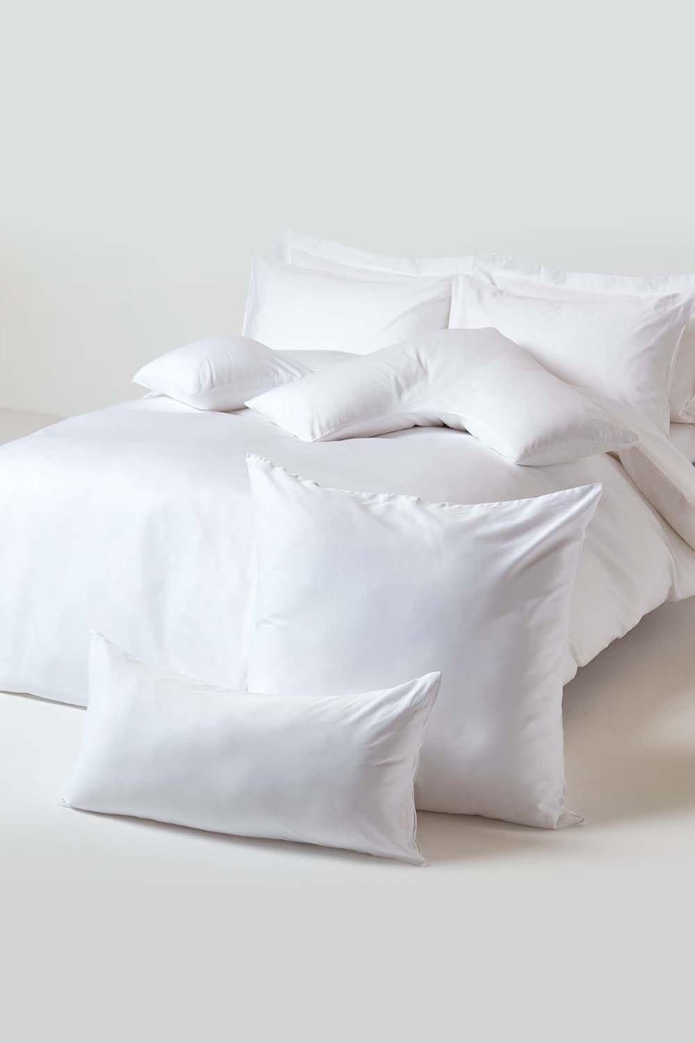 Homescapes Sateen Cotton Continental Pillowcase 400 TC, 40 x 40 cm image 4