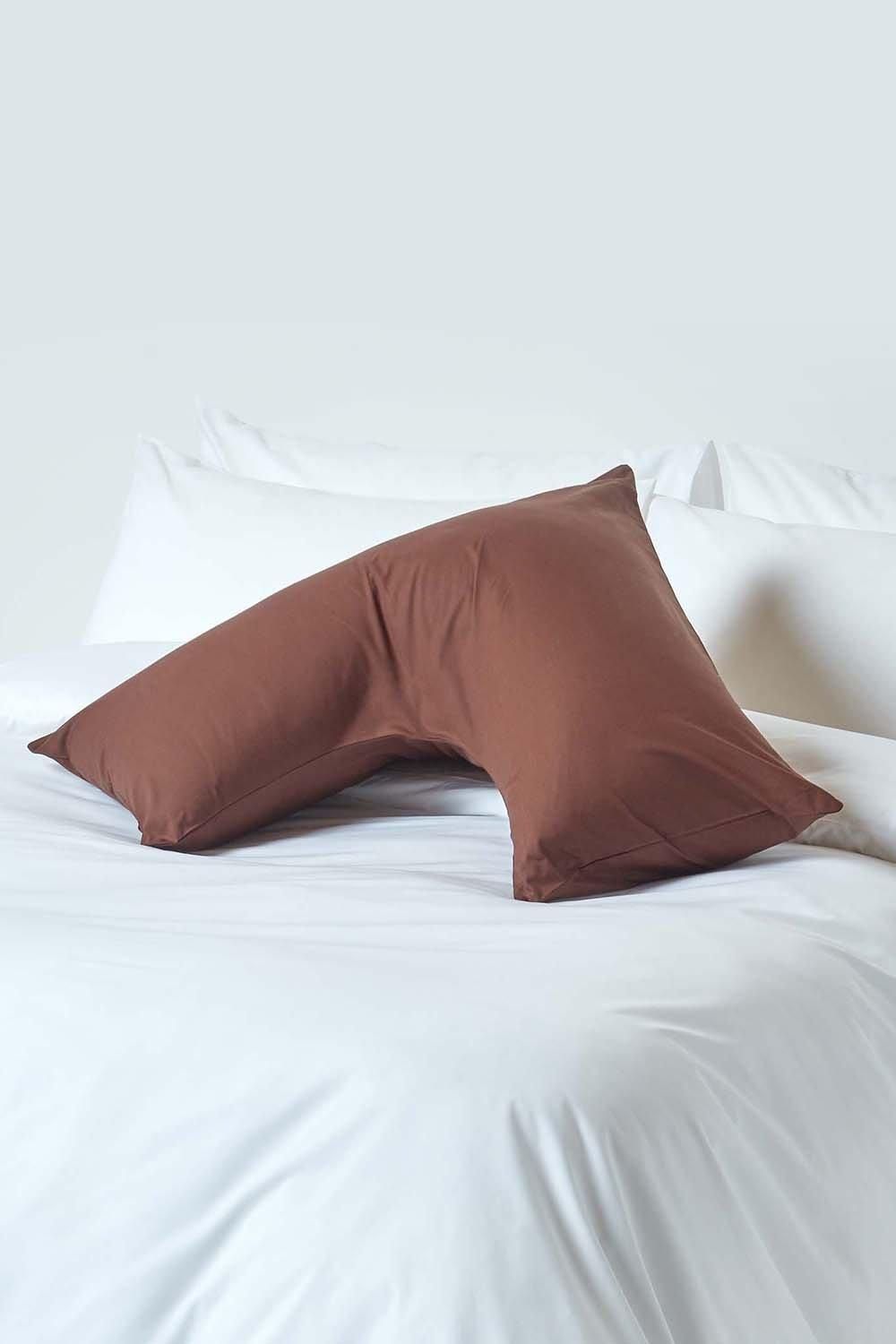 Homescapes Egyptian Cotton V Shaped Pillowcase 200 TC image 2