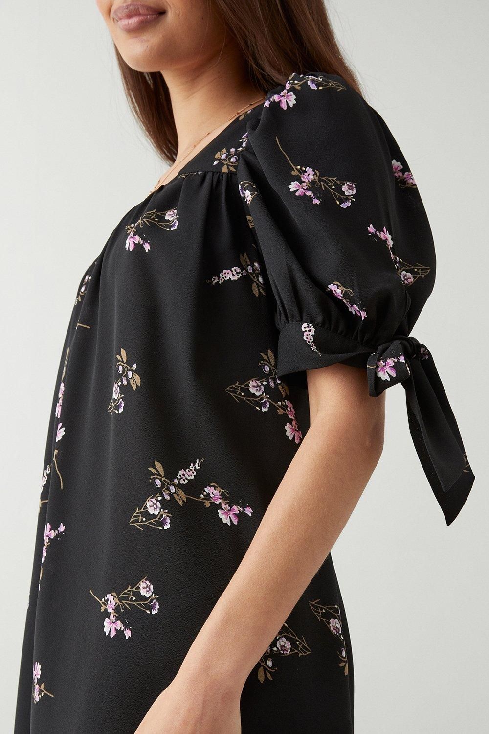 Dorothy Perkins Petite Black Floral Babydoll Mini Dress Black image 4