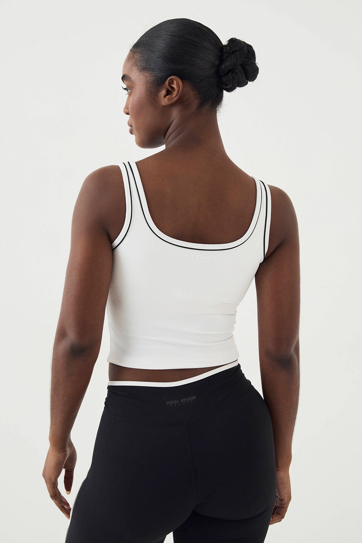 DSGN Studio DSGN Studio Ultra Sculpt Piping Detail Padded Vest Top White image 2