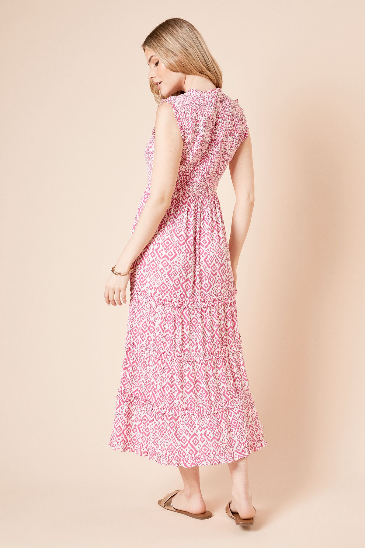 Dorothy Perkins Geo Frill Detail Shirred Bodice Tiered Midi Dress Geo image 4