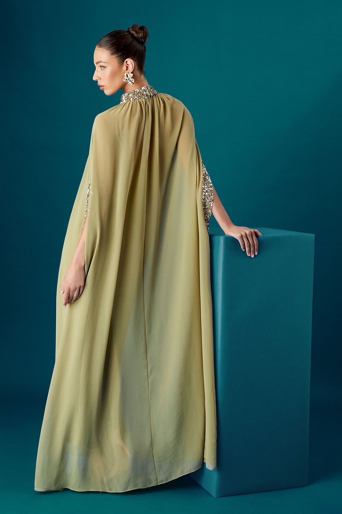 Coast Coast Muse Chiffon Cape Dress Chartreuse image 3