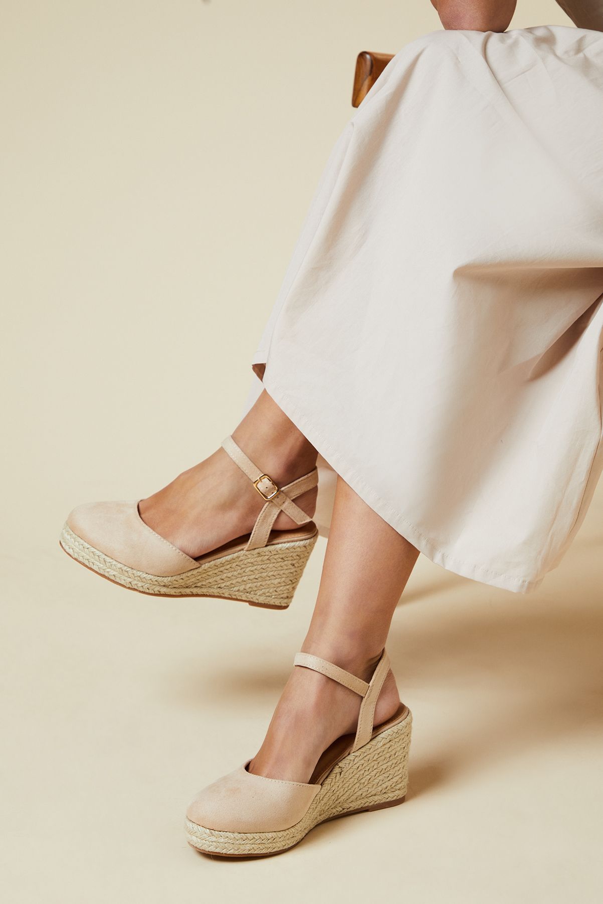 Dorothy Perkins Rumor Faux Suede Closed Toe Espadrille Wedge Sandals Taupe image 2