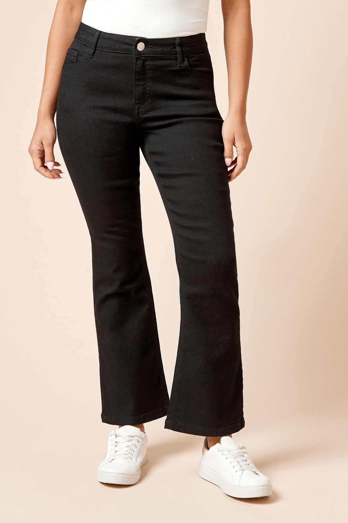 Dorothy Perkins Petite Comfort Stretch Bootcut Jeans Black image 1