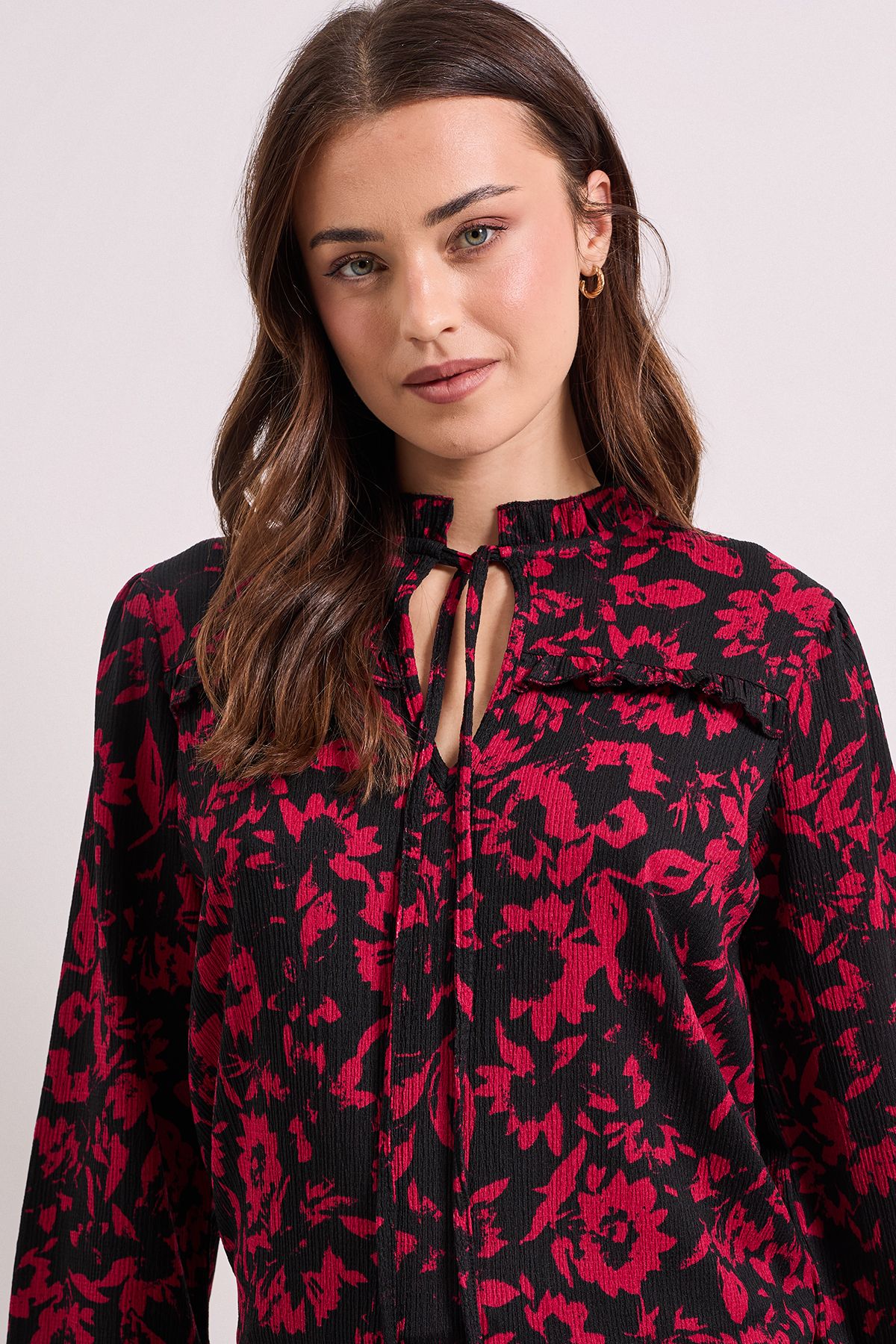 Dorothy Perkins Pink Floral Tie Neck Detail Blouson Sleeve Jersey Top Pink image 4