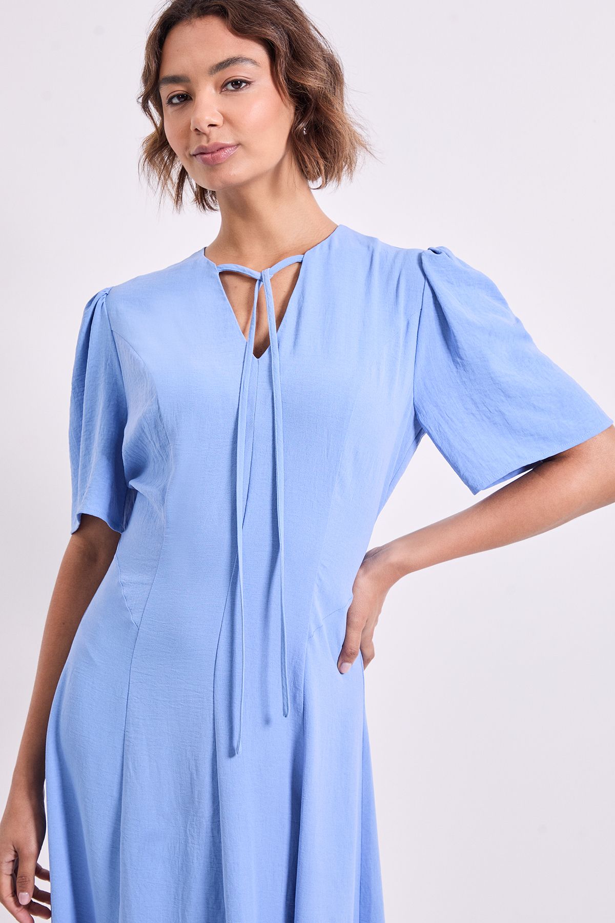 Dorothy Perkins Tie Front Seam Detail Midi Dress Blue image 2