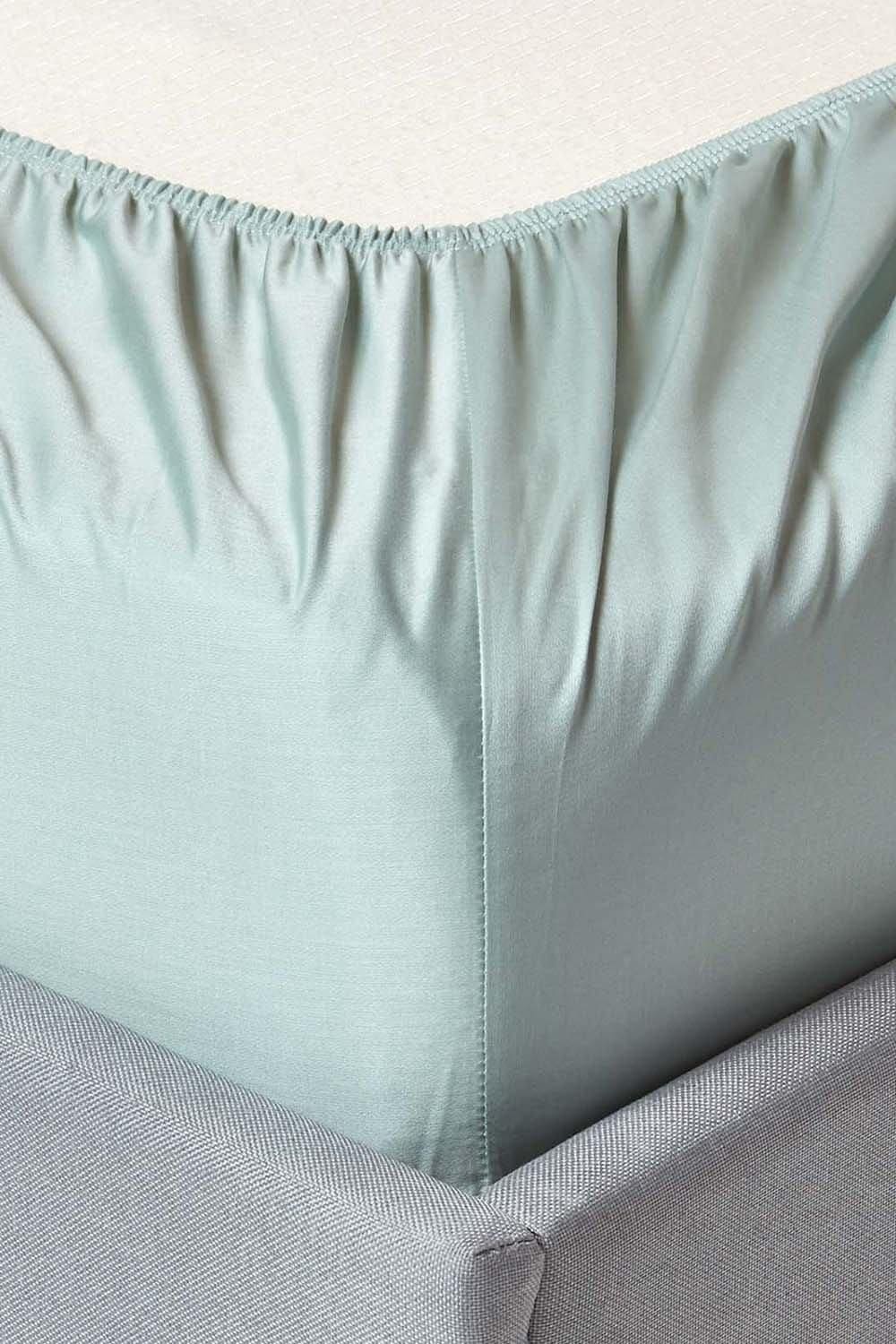 Homescapes Sateen Cotton Fitted Sheet 12 inch 400 Thread Count image 2