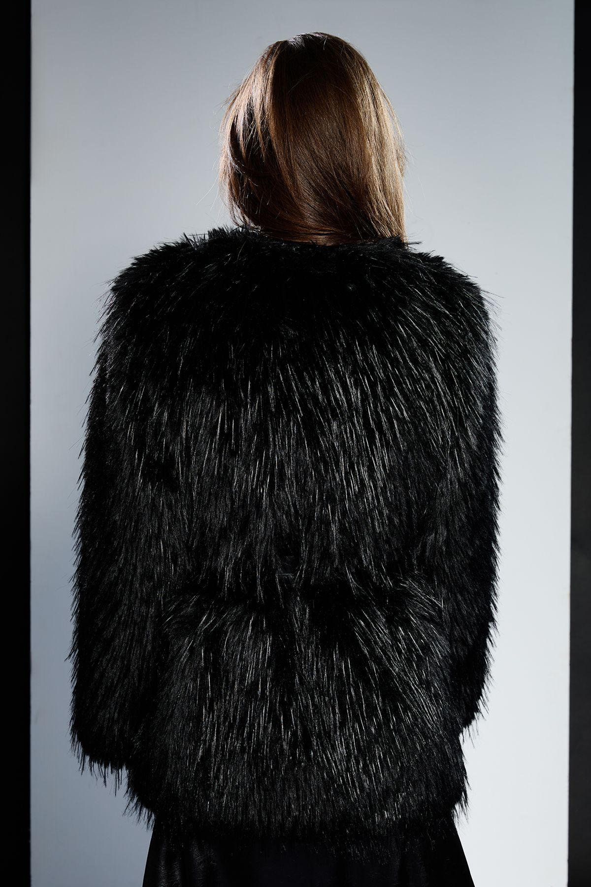 RUNWAY 1.8.1.8 Runway 1.8.1.8 Shaggy Faux Fur Belt Detail Coat Black image 3