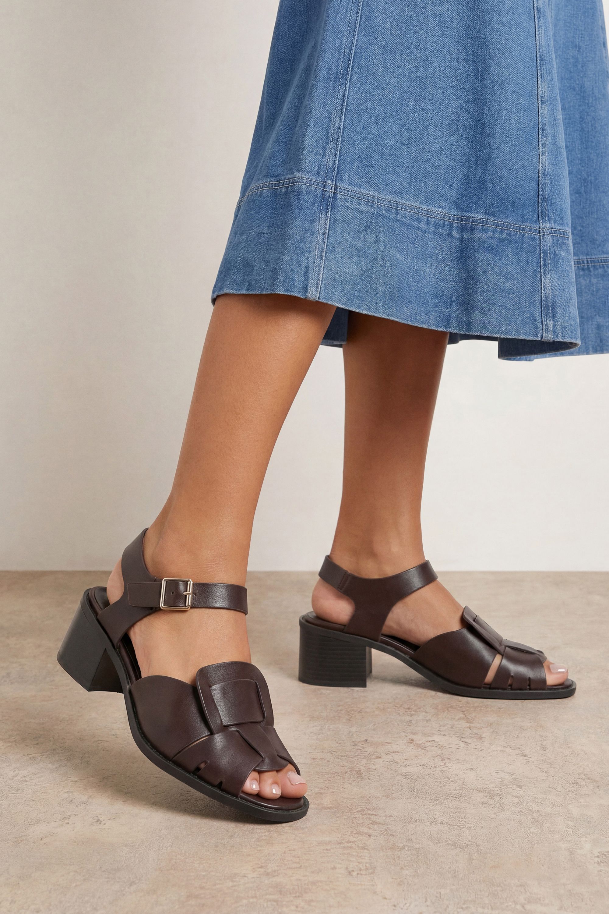 Oasis Ellie Faux Leather Block Heel Fishermen Sandals Chocolate