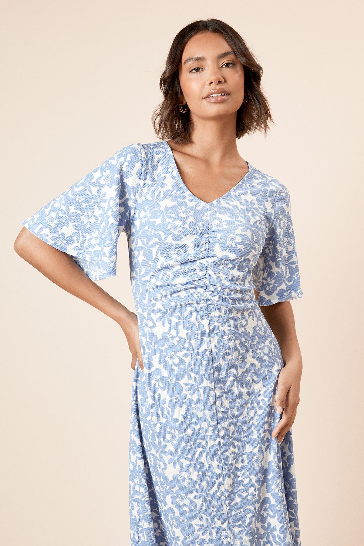 Dorothy Perkins Blue Floral Angel Sleeve Ruched Front Jersey Midi Dress Floral image 3