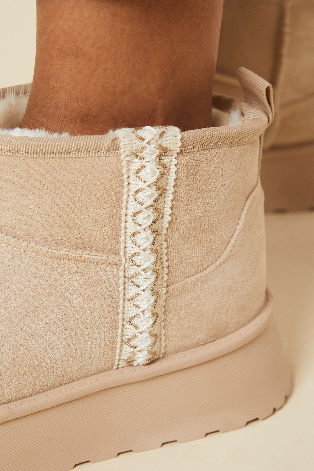 Dorothy Perkins Hania Suedette Faux Fur Lined Stitch Detail Cosy Chunky Flatform Ankle Boots Beige image 4