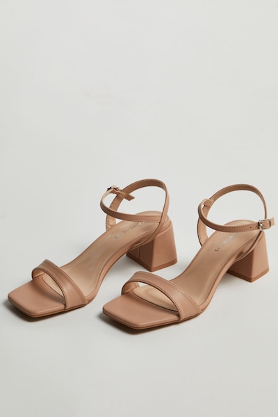 Shnoo Low Block-Heel Sandals