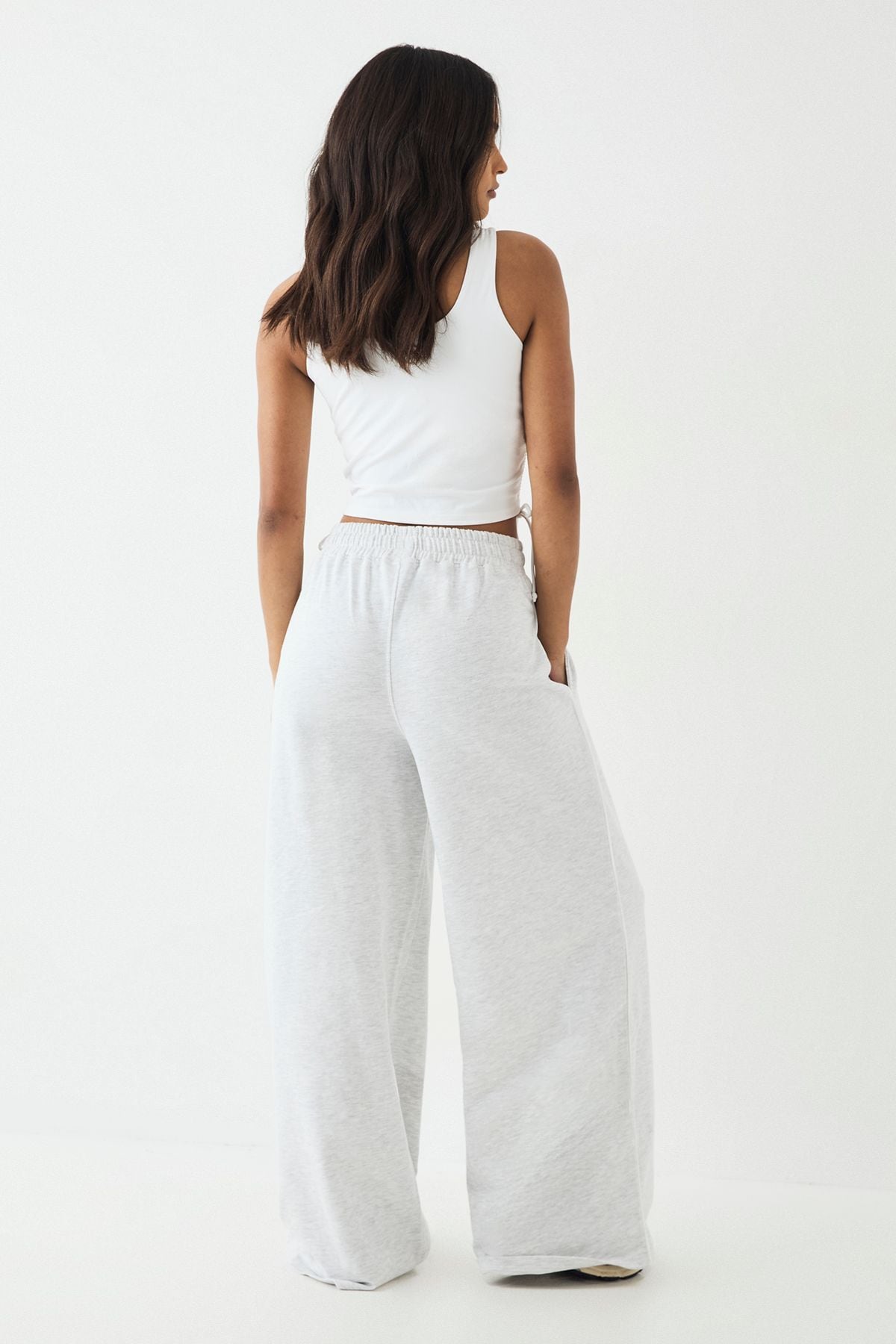DSGN Studio DSGN Studio Piping Detail Mid Rise Wide Leg Jogger Ash Grey image 2