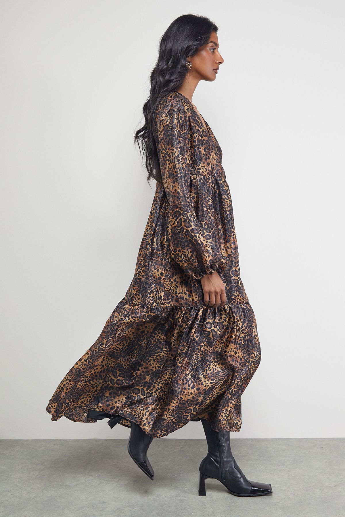 Warehouse Textured Organza Wrap Tier Smock Midi Dress Animal image 1