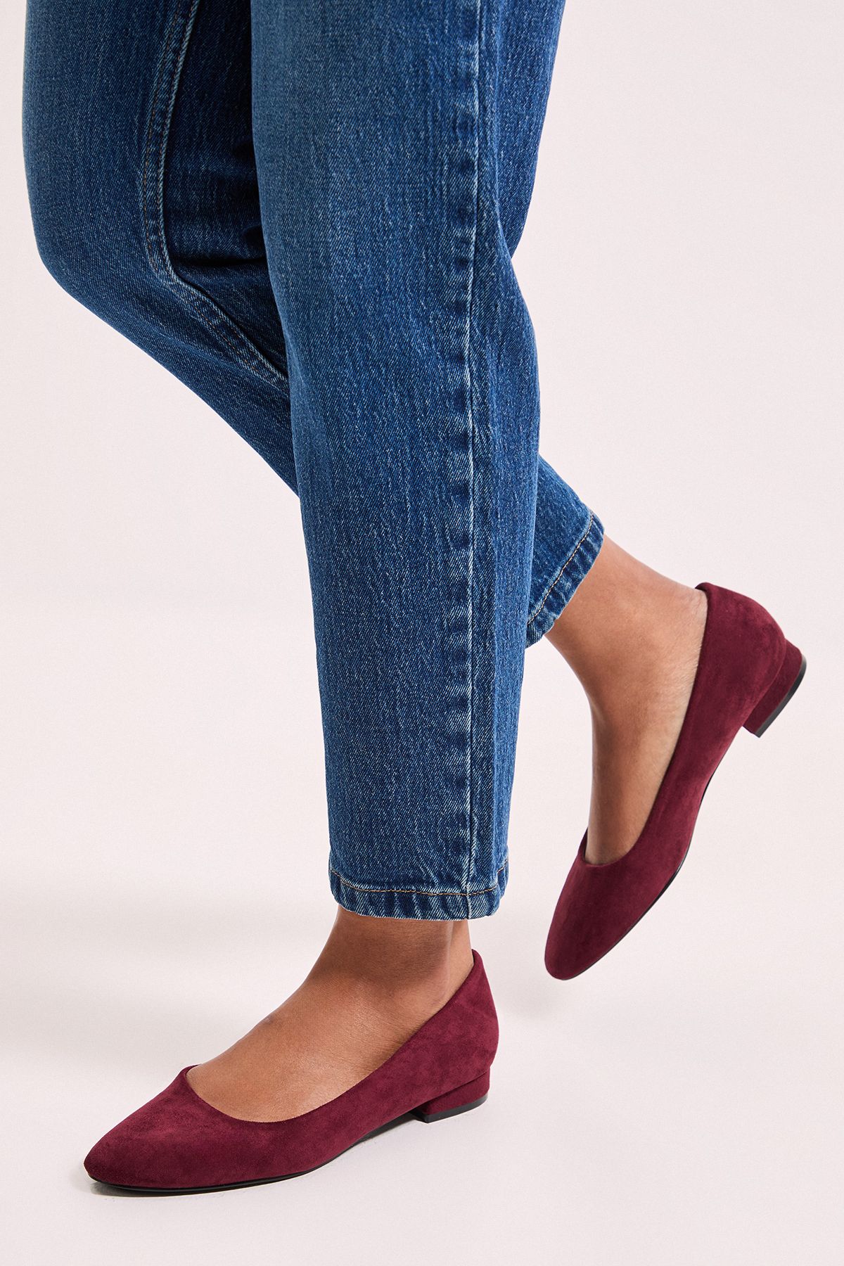 Dorothy Perkins Polly Faux Suede Low Block Heel Ballerinas Burgundy image 1