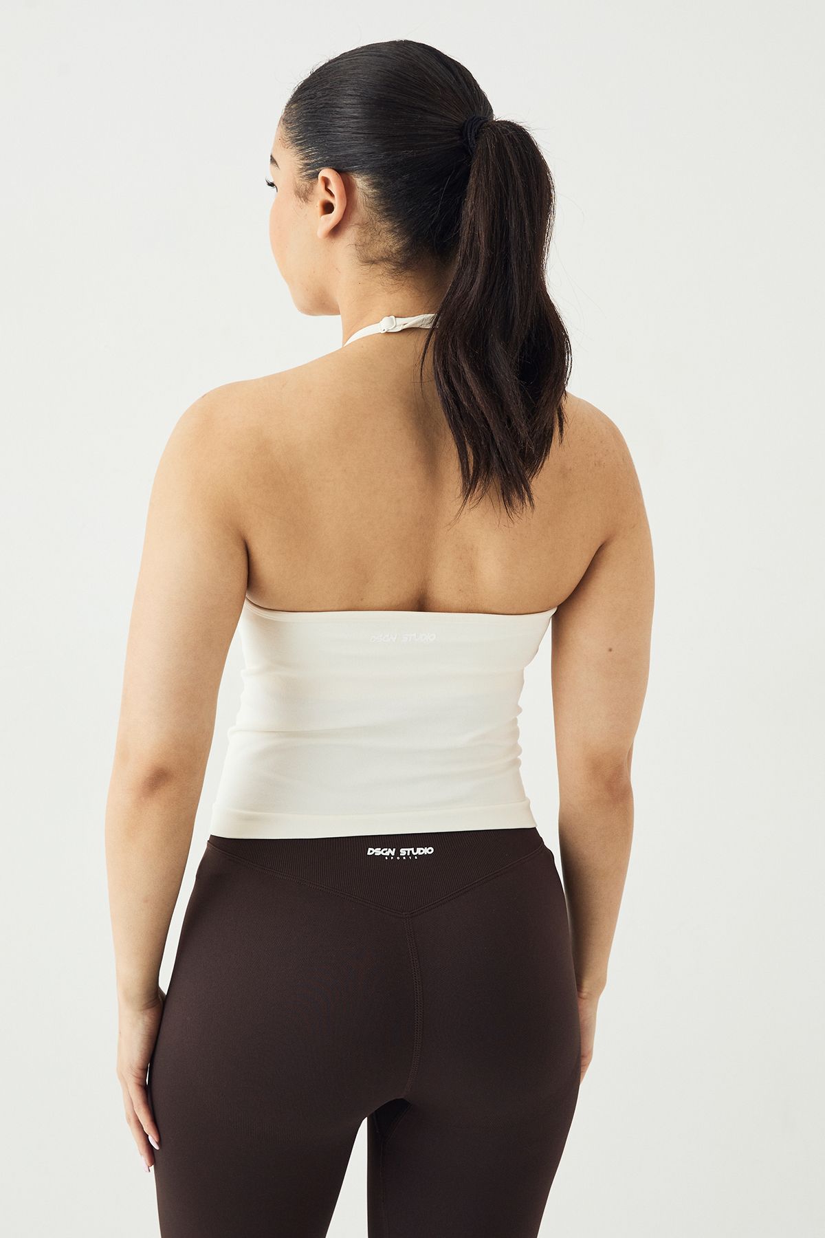 DSGN Studio DSGN Studio Sport Ultra Contour Padded Seamless Strappy Top Ecru image 2