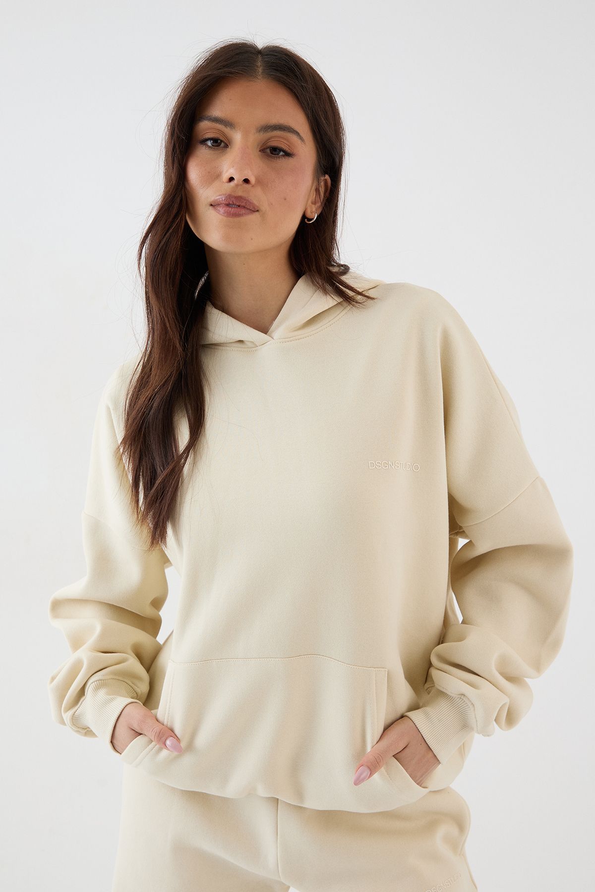 DSGN Studio DSGN Studio Oversized Hoodie Cream image 1