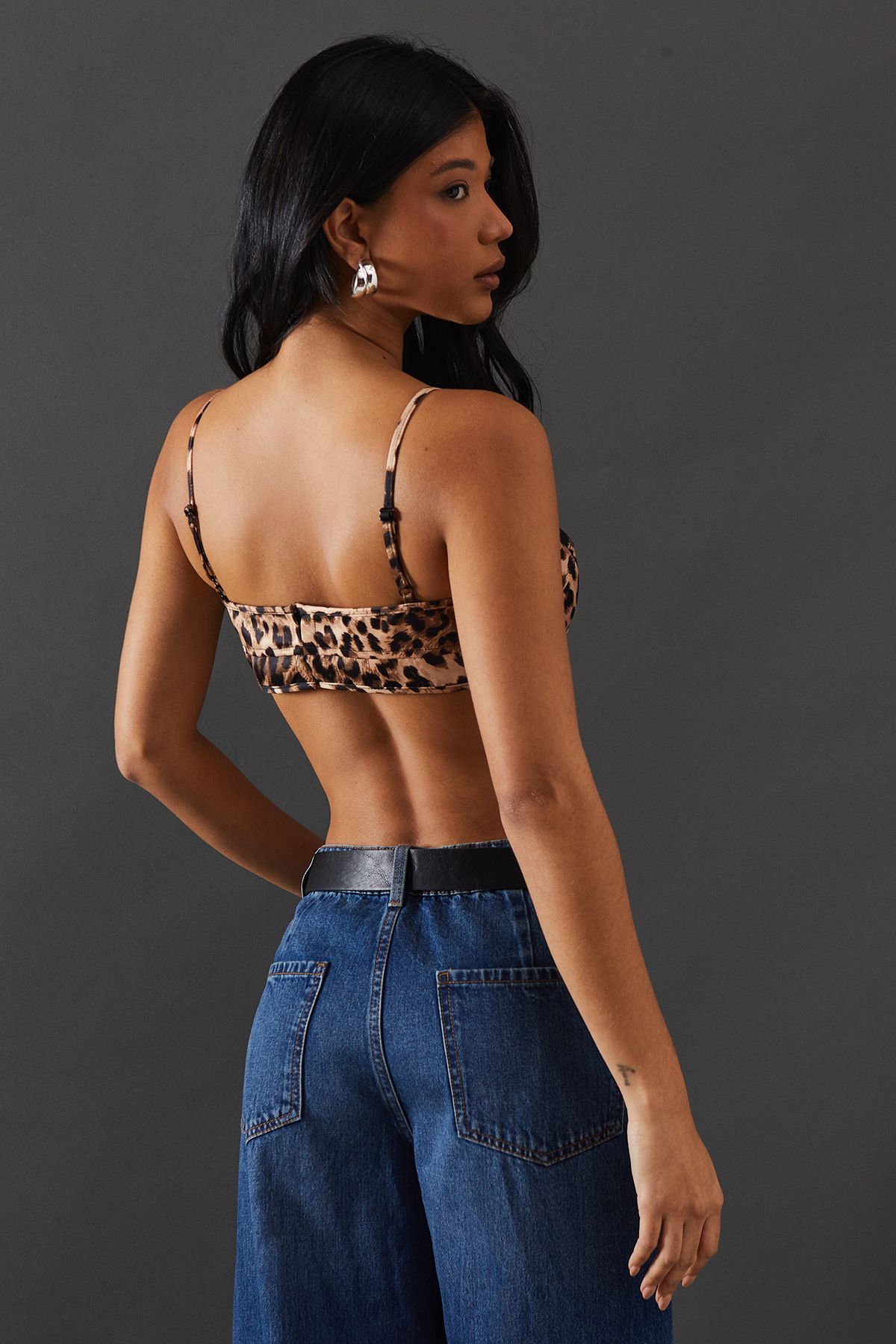 Warehouse Heavy Satin Strappy Seaming Bralette Leopard image 3