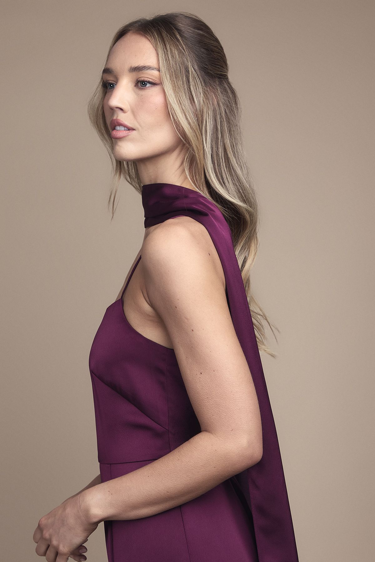 Oasis Oasis Strappy Satin Maxi Bridesmaid Dress with Scarf Grape image 3