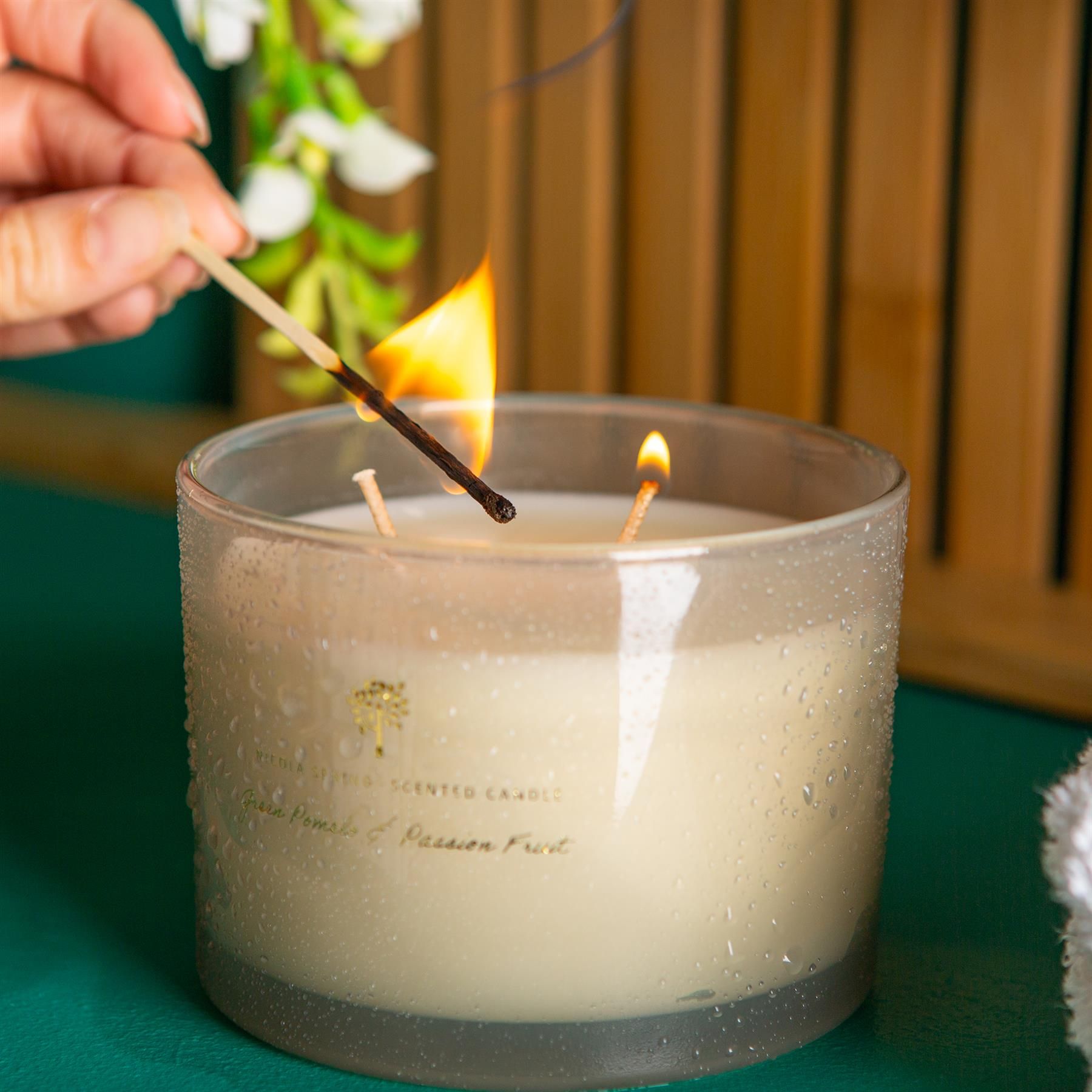 Nicola Spring 350g Pomelo & Passion Fruit Soy Wax Candle - Double Wick Fruity Jar image 7