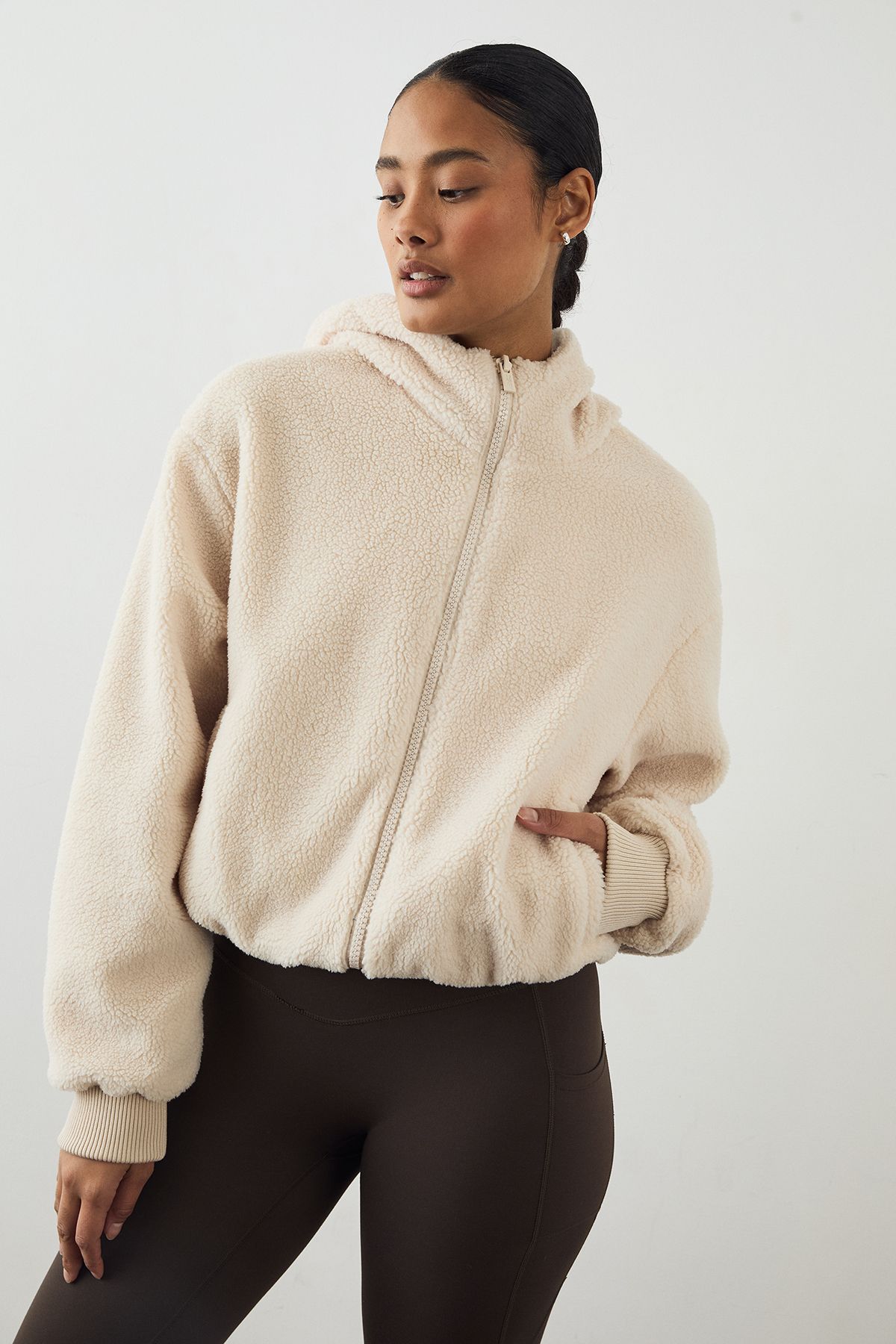 DSGN Studio DSGN Studio Borg Zip Through  Jacket Cream image 3