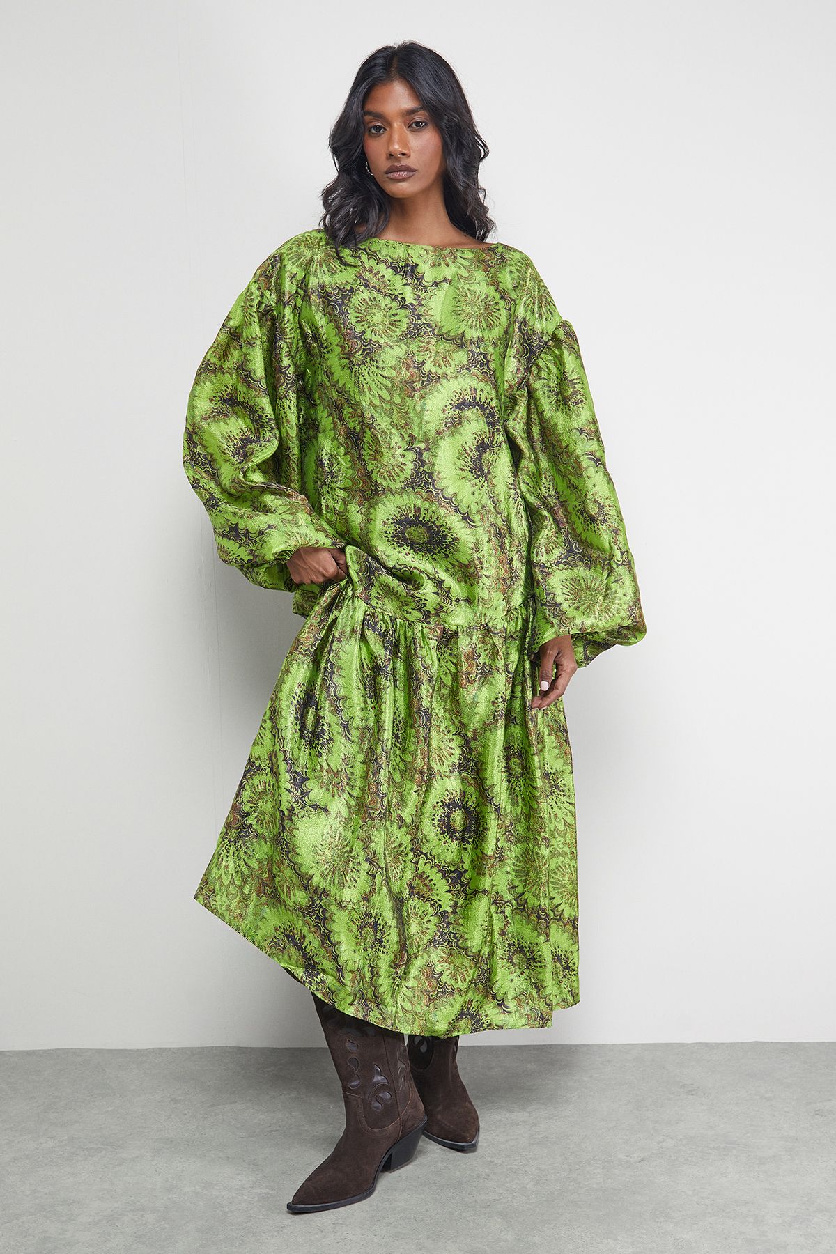 Warehouse Textured Organza Asymmetric Seam Volume Sleeve Midi Dress Floral image 4