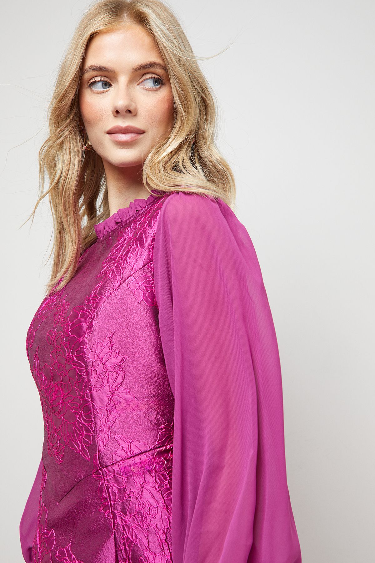 Oasis Structured Jacquard Fit And Flare Mini Dress With Chiffon Sleeve Purple image 4