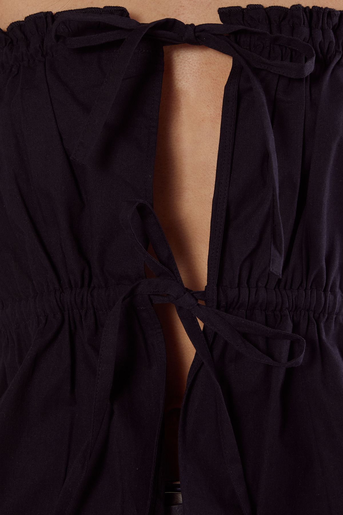 NastyGal Cotton Poplin Bandeau Ruched Tie Front Top Black image 5