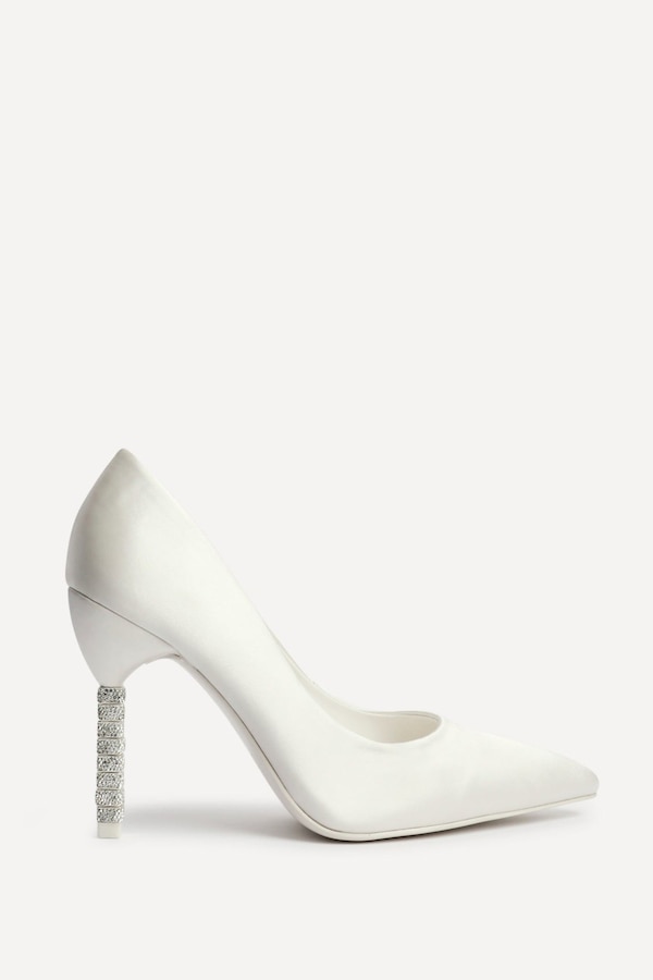 Linzi Adore Bridal Ivory Satin Classic Court