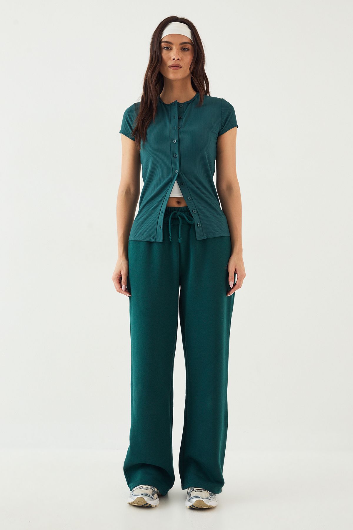 DSGN Studio DSGN Studio Ultra Sculpt Rib Button Through Short Sleeve Top Pine image 5