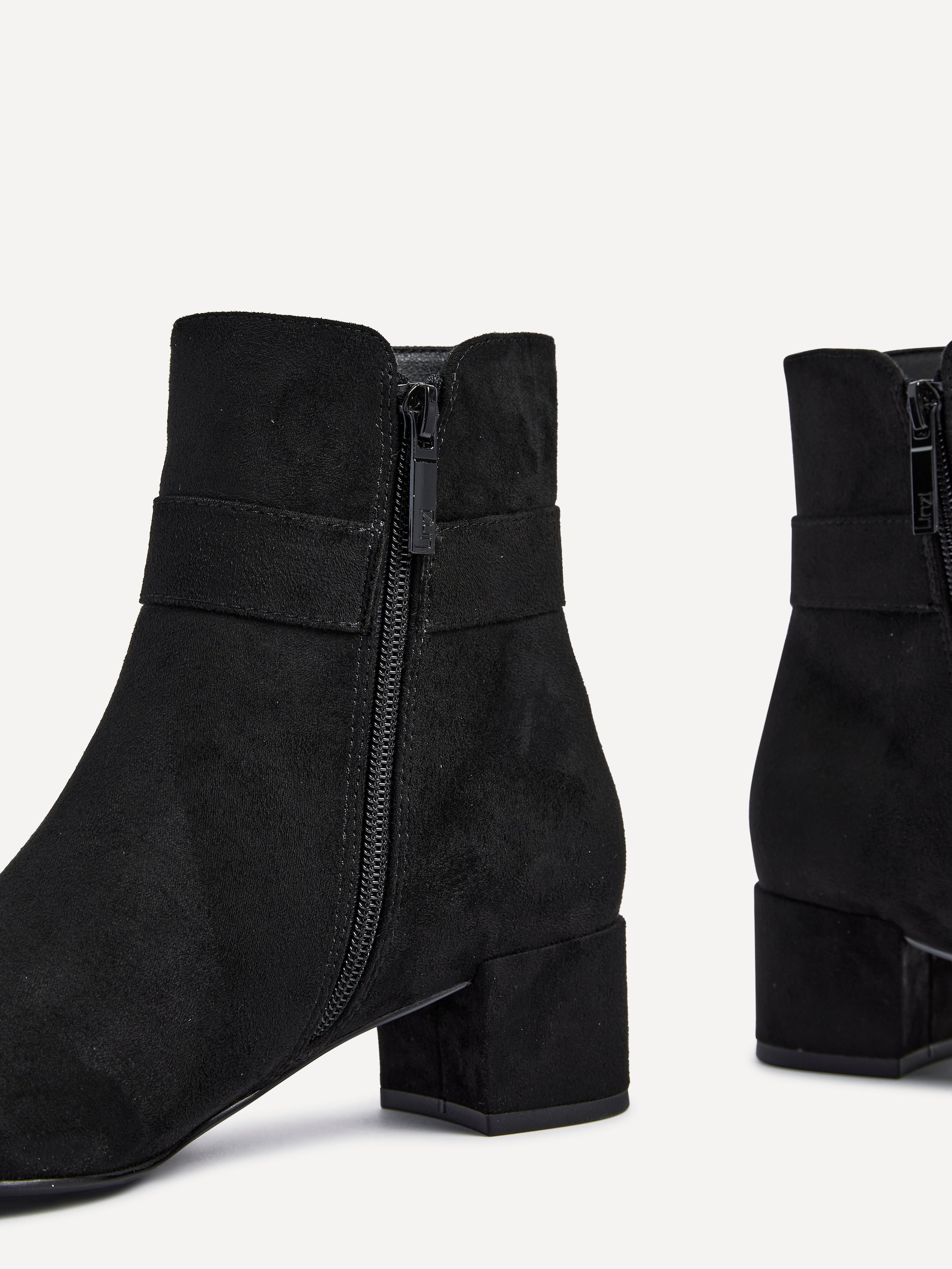 Linzi Daphne Black Faux Suede Block Heel Ankle Boot image 5